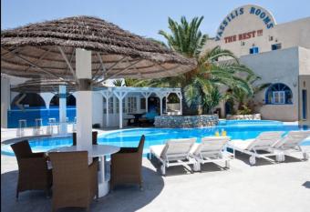 The Best has Balcony rooms