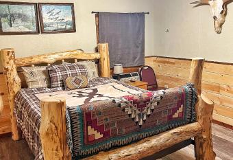 The Lodge at Devils Tower has Balcony rooms