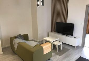 Apartm  n v meste Galanta has Balcony rooms