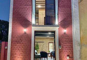 Casa Nardo Planta Baja has Balcony rooms