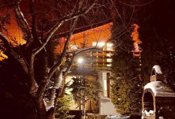 Cabana Busteni has Balcony rooms