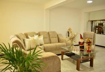 Hostal Sol Naciente has Balcony rooms