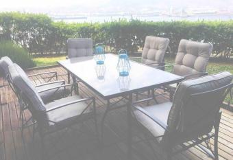 Flat with 160 m of garden, sea views Bilbao-Getxo has Balcony rooms