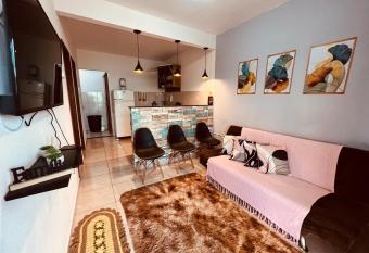 Apto Aconchego da Aldeia pr  ximo ao centro e praias has Balcony rooms