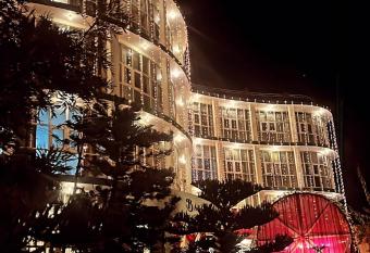 Hotel BAROG HEIGHTS has Smoking/Balcony rooms