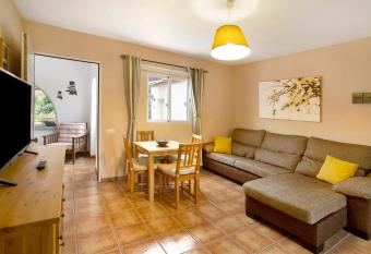 Finca Vega Ayagaures Apartamento 1 has Balcony rooms