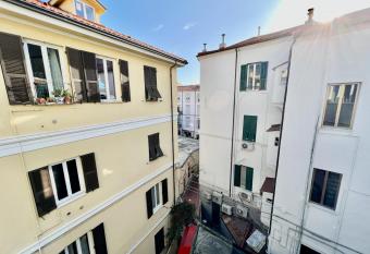 Suite Ariston - Luxury 2 persone allows 18 year olds to book a room