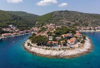 Apartmani Antula has Balcony rooms