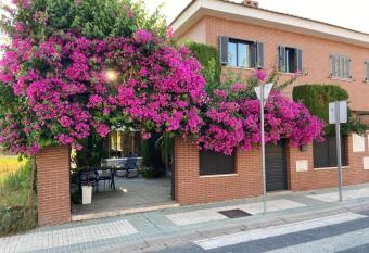 Paz y tranquilidad, a un paso de Sevilla has Balcony rooms