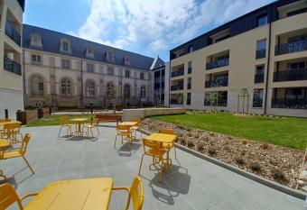 Domitys La Clef des Arts has Balcony rooms