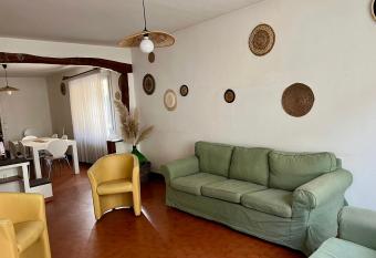 Appart patio v  randa terrasse   has Balcony rooms