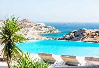 6 bedrooms villa at Platis Gialos 800 m away from the beach with sea view private pool and enclosed garden has Balcony rooms