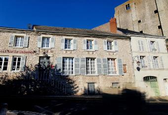 Hotel de la Sologne has Balcony rooms