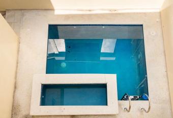 Villa Bayardo has Balcony rooms