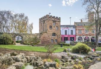 Swanswell Gate allows 18 year olds to book a room