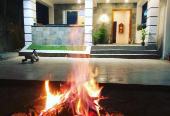 Kamoga Homestay has Balcony rooms