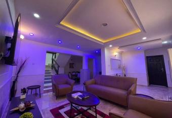 Gina Apartment-2 bedroom at Lekki Phase 1 allows 18 year olds to book a room