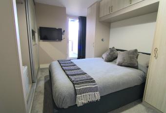 On-suite Luxury Double Room with Balcony has Balcony rooms
