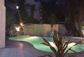 Villa Carthagene /Jacuzzi -swimingpool- Billard has Balcony rooms