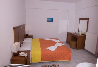 Alexander Beach Hotel has Balcony rooms