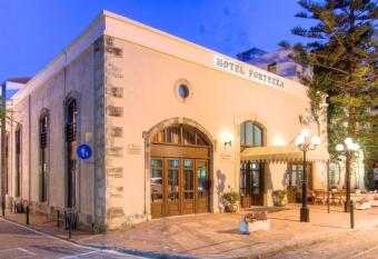 Fortezza Hotel allows 18 year olds to book a room