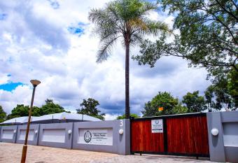 Mooinooi guesthouse allows 18 year olds to book a room