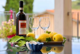 Casa Lydia has Balcony rooms