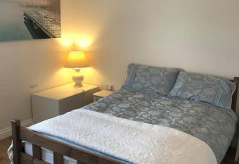 Grey Gardens has rooms with a private hot tub