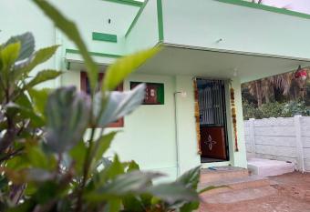 Castle50 - Green Villa homestay allows 18 year olds to book a room