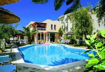 Aquarius Exclusive allows 18 year olds to book a room