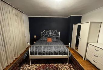 Central Flat for Antik Lover has Balcony rooms