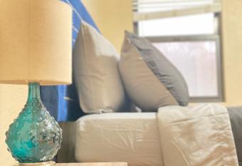 WHOLE Family - Edison allows 18 year olds to book a room