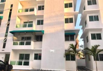 Alojamientos vacacionales has Balcony rooms