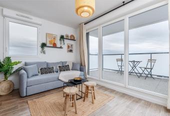 Le Panorama - chaleureux et cosy - Proche Bordeaux allows 18 year olds to book a room