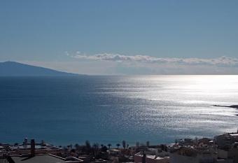 Sea Aura has rooms with a private hot tub