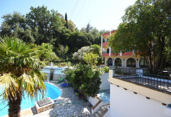 Liapades Beach Hotel has Balcony rooms