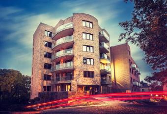 Apartament Villa   yna Park has Balcony rooms