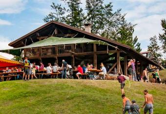 Baita Misonet has Balcony rooms