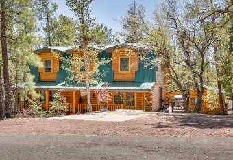 Sherwood Forest Log Cabin allows 18 year olds to book a room