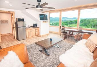 EML Cabin #1 has Balcony rooms