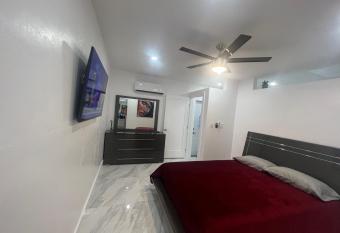 Villa San Carlos Park has Balcony rooms