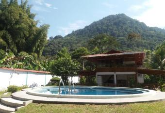 Monta  a Suites has Balcony rooms