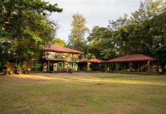 The Farmhouse at Iba Botanicals has Balcony rooms