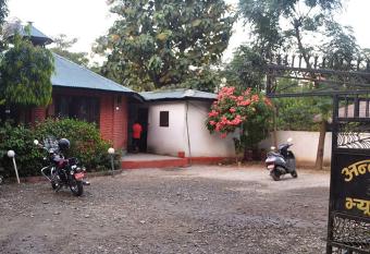 Annapurna View Lodge has Balcony rooms