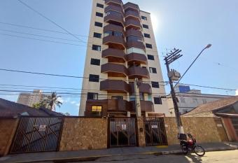 Apartamento praia grande Avia    o 200 metros do mar has Balcony rooms