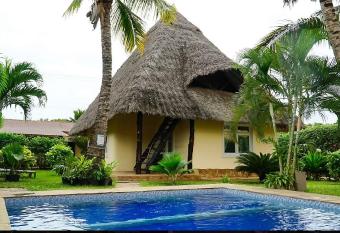 Sonnenseite Homes allows 18 year olds to book a room