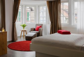 Adler Schiltach Boutique Hotel und Restaurant allows 18 year olds to book a room