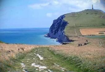 Au Spa d eau p  le allows 18 year olds to book a room