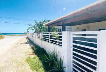 Welcome to Aruba Roks Apartment 210-1 allows 18 year olds to book a room