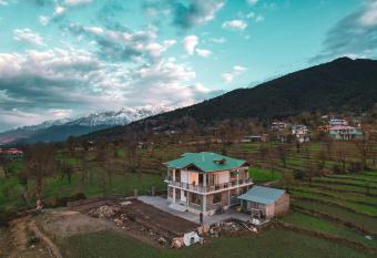 Flashpackers Bir - Rooms & Dorms allows 18 year olds to book a room